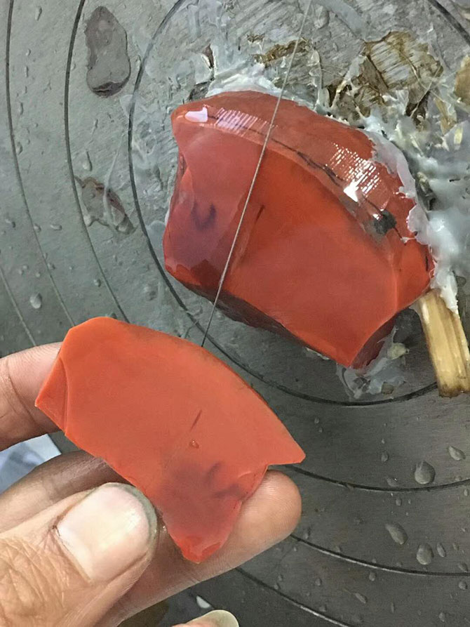南红玛瑙切割的效果图