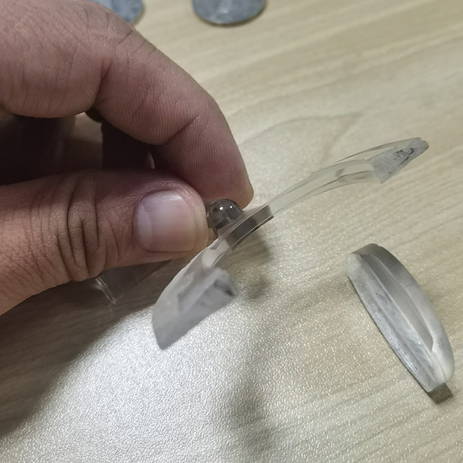泰州今科C型金刚石线切形机加工实例：树脂镜片切割记录
