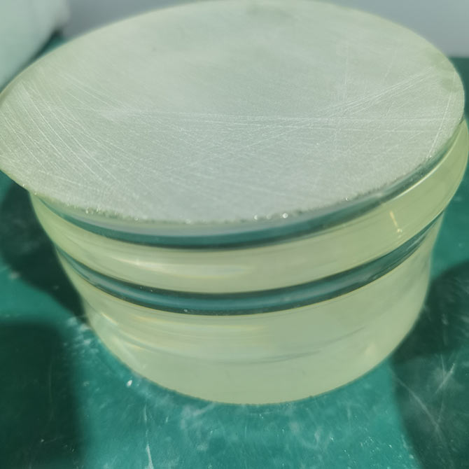 半导体晶体钽酸锂锯切效果