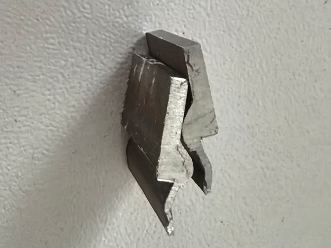 金属灯罩切样图，金刚石线能切金属吗，金刚石线能切不锈钢吗，今科技术