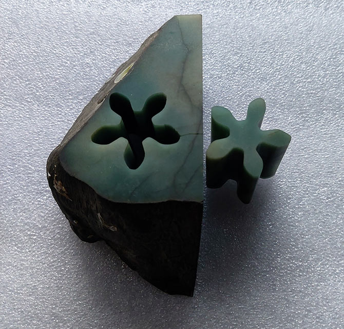翡翠切样，翡翠切割设备，翡翠线切割机，今科技术
