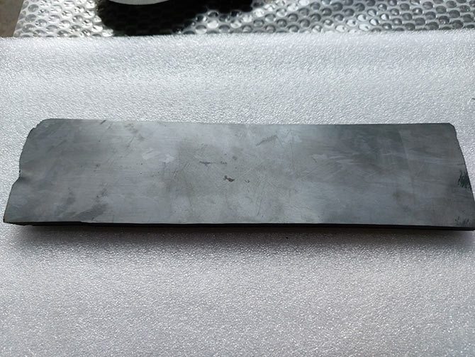 太阳能硅片切样，太阳能硅片切割设备，太阳能硅片切割机，今科技术