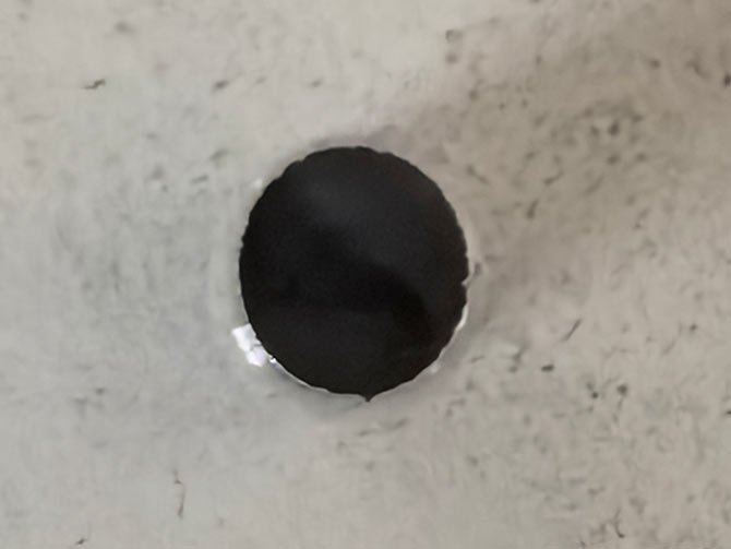 单抛硅片切样，单抛硅片切割设备，单抛硅片切割机，金刚石线切割机，半导体材料切样，今科技术