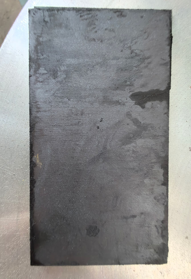 黑色陶瓷切样，黑色陶瓷切割机，黑色陶瓷切割设备，今科技术